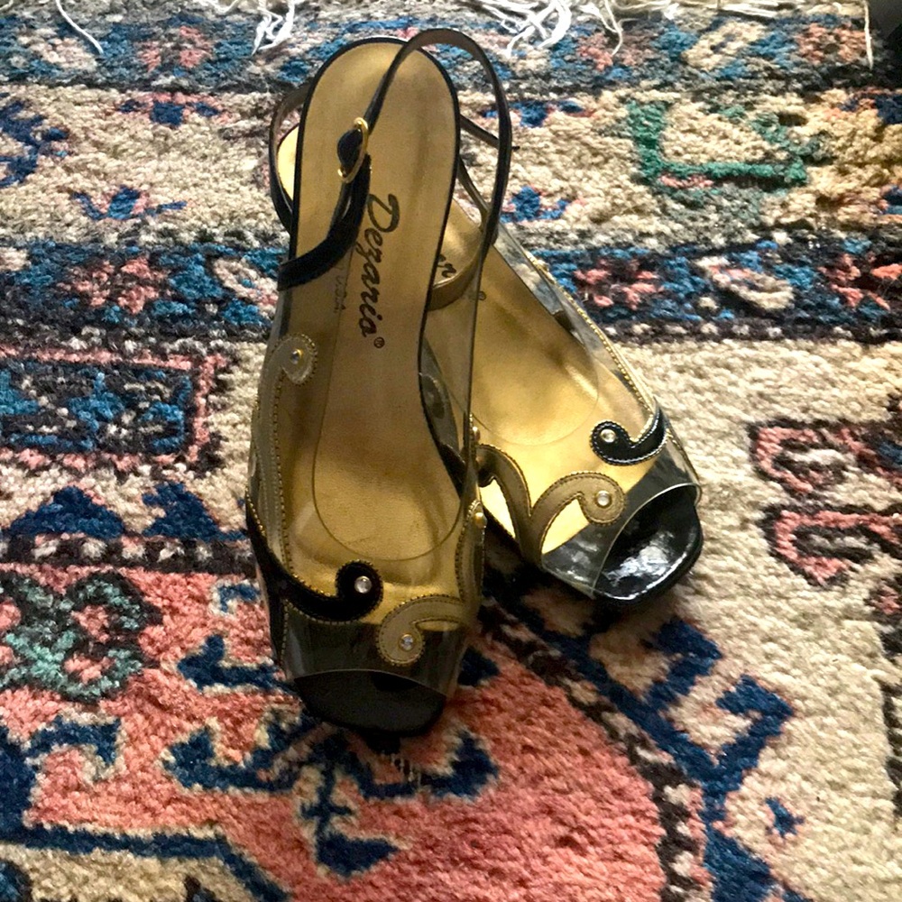 Holiday block heels
